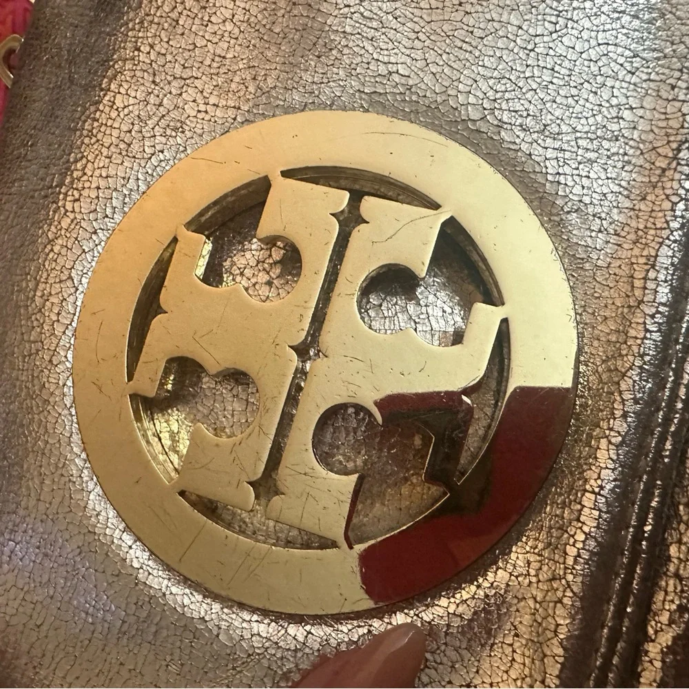 Tory burch clutch - Picture 3 of 5